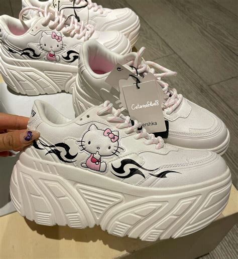 hello kitty schoenen